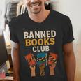 Read Banned Books Club Freely Anti-Censorship Librarian Men's V-Neck T-Shirt