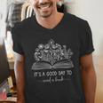 Reading Its A Good Day To Read A Book Librarian Men's V-Neck T-Shirt Reading Its A Good Day To Read A Book Librarian Men's V-Neck T-Shirt