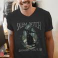 Salem Witch Book Club Cat Reading Witchy Halloween Men Men's V-Neck T-Shirt Salem Witch Book Club Cat Reading Witchy Halloween Men Men's V-Neck T-Shirt