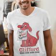 Clifford The Big Red Dog Let's Read Together Vintage Book Men's V-Neck T-Shirt