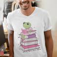 Cute Book Lover Frog Pretty Girls Read Books Kawaii Reading Men's V-Neck T-Shirt Cute Book Lover Frog Pretty Girls Read Books Kawaii Reading Men's V-Neck T-Shirt