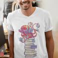 Cute Octopus Bookworm Fun Reading Tee For Book Lovers Men's V-Neck T-Shirt
