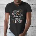 It's A Good Day To Read a Book Elementary Teacher Graphic Men's V-Neck T-Shirt