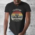 Retro Vintage I Closed My Book To Be Here Reading Teacher Men's V-Neck T-Shirt Retro Vintage I Closed My Book To Be Here Reading Teacher Men's V-Neck T-Shirt