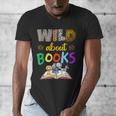 Wild About Reading Books Reader Bookworm Animals Book Lover Men's V-Neck T-Shirt
