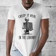 Halloween Skeleton Pun Book Lover Library Joke Men's V-Neck T-Shirt