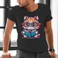 Adorable Book Lover Maine Coon Cat With Reading Glasses Cute Men's V-Neck T-Shirt