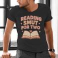 Book Lover Pregnancy Announcement Reveal Smut Men's V-Neck T-Shirt