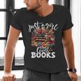 Bookworm For Women Just A Girl Who Loves Books Men's V-Neck T-Shirt Bookworm For Women Just A Girl Who Loves Books Men's V-Neck T-Shirt