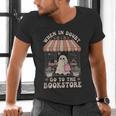 Cute Bookstore Ghost Retro Women Book Lovers Men's V-Neck T-Shirt Cute Bookstore Ghost Retro Women Book Lovers Men's V-Neck T-Shirt