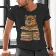 Cute Capybara Reading Books Animal Capybara Bookworms Men's V-Neck T-Shirt Cute Capybara Reading Books Animal Capybara Bookworms Men's V-Neck T-Shirt