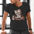 Cute Kitten Bookworm Adorable Cat With Glasses Reading Book Men's V-Neck T-Shirt