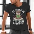 Cute Otter Reading Book Lover Sea Otters Animal Lover Men's V-Neck T-Shirt Cute Otter Reading Book Lover Sea Otters Animal Lover Men's V-Neck T-Shirt
