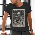 Floral The Reader Tarot Card Skeleton Reading Book Men's V-Neck T-Shirt