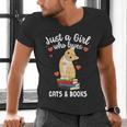 Just a Girl Who Loves Cats And Books Reading Cat & Bookworm Men's V-Neck T-Shirt Just a Girl Who Loves Cats And Books Reading Cat & Bookworm Men's V-Neck T-Shirt