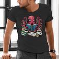Octopus Reading Book Coffee Lover Bookaholic Bookworm Reader Men's V-Neck T-Shirt