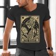 The Reader Tarot Card Book Lover Skeleton Reading Book Men's V-Neck T-Shirt