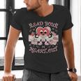 Retro Read Your Heart Out Valentine’s Day Teacher Book Lover Men's V-Neck T-Shirt