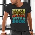 Retro Never Underestimate The Power Of a Boy With a Book Men's V-Neck T-Shirt Retro Never Underestimate The Power Of a Boy With a Book Men's V-Neck T-Shirt