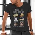 Vintage Retro Things I Do In My Spare Time Books Men's V-Neck T-Shirt Vintage Retro Things I Do In My Spare Time Books Men's V-Neck T-Shirt