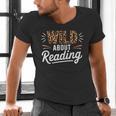 Wild About Reading Books Reader Lover Bookworm Leopard Print Men's V-Neck T-Shirt Wild About Reading Books Reader Lover Bookworm Leopard Print Men's V-Neck T-Shirt