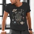 Women's Dramatic Book Lover Quote Men's V-Neck T-Shirt Women's Dramatic Book Lover Quote Men's V-Neck T-Shirt