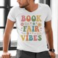 Book Fair Vibes Groovy Retro School Reading Nostalgic Men's V-Neck T-Shirt Book Fair Vibes Groovy Retro School Reading Nostalgic Men's V-Neck T-Shirt