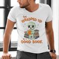 Cute Halloween Teacher Librarian Mummy Reading Books Men's V-Neck T-Shirt