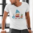 Cute Winter Cozy Snowman Reading Book Lovers Xmas Snowman Men's V-Neck T-Shirt Cute Winter Cozy Snowman Reading Book Lovers Xmas Snowman Men's V-Neck T-Shirt