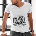 Raccoon Reading A Book Vintage Trash Reader Men's V-Neck T-Shirt