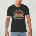 Book Vintage I Read The Constitution For The Articles Men's V-Neck T-Shirt