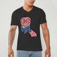 Book Worm Pun Read Reading Librarian America Men Women Kids Men's V-Neck T-Shirt