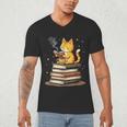 Cat Reading Books Men's V-Neck T-Shirt