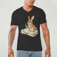 Cute Bunny Reading Book Glasses Bookworm Men's V-Neck T-Shirt