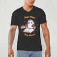 Cute Xmas Book Lover Penguin Reading Cosy Days Cosy Reads Men's V-Neck T-Shirt