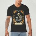 Floral Tarot Card The Reader Skeleton Reading Book Men's V-Neck T-Shirt