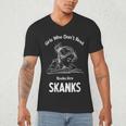 Girls Who Don't Read Book Are Skanks Design Men's V-Neck T-Shirt