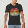Howdy Reader Frog Reading Book Vintage Men's V-Neck T-Shirt