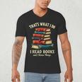 I Read Books Bookworm Halloween Men's V-Neck T-Shirt