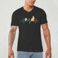Reading Cat Heartbeat Book & Cat Lover Men's V-Neck T-Shirt