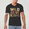 Wild About Reading Book Animal Children's Book Lover Teacher Men's V-Neck T-Shirt
