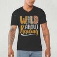 Wild About Reading Lover Bookworm Library Teacher Zoo Animal Men's V-Neck T-Shirt Wild About Reading Lover Bookworm Library Teacher Zoo Animal Men's V-Neck T-Shirt