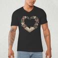 Women's Vintage Book Lover Valentine Heart Men's V-Neck T-Shirt Women's Vintage Book Lover Valentine Heart Men's V-Neck T-Shirt