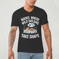 Women's Wild Dreams Reading Giraffe Book Reader Zoo Animals Kids Men's V-Neck T-Shirt