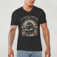 In A World Full Of Bookworms Be A Book Raven Reader Reading Men's V-Neck T-Shirt