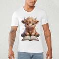 Highland Cow Reading Book Bookworm Men's V-Neck T-Shirt Highland Cow Reading Book Bookworm Men's V-Neck T-Shirt