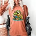 Alligator Reading a Book Animal Women's Comfort Colors T-Shirt Yam Alligator Reading a Book Animal Women's Comfort Colors T-Shirt Yam