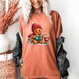 Cozy Gingerbread Christmas Reading Book Xmas Snowflakes Fall Women's Comfort Colors T-Shirt Yam