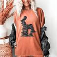 Men Pixel Art Geometric Book Human Drawing Graphic Men Women's Comfort Colors T-Shirt Yam