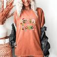Teacher Read More Books Christmas Reading Bookworm Librarian Women's Comfort Colors T-Shirt Yam